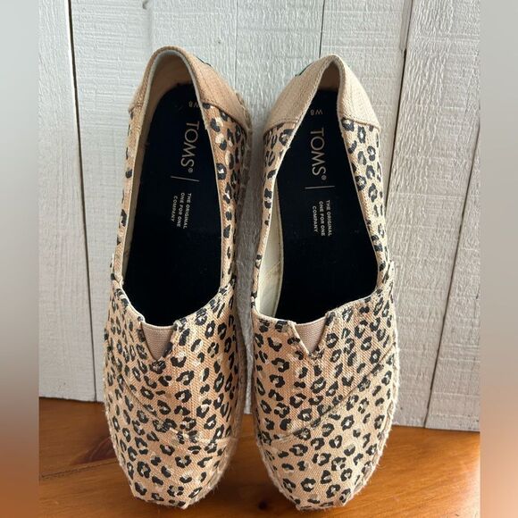TOMS Alpargata Platform Rope
Cheetah Print 8 - Picture 4 of 7